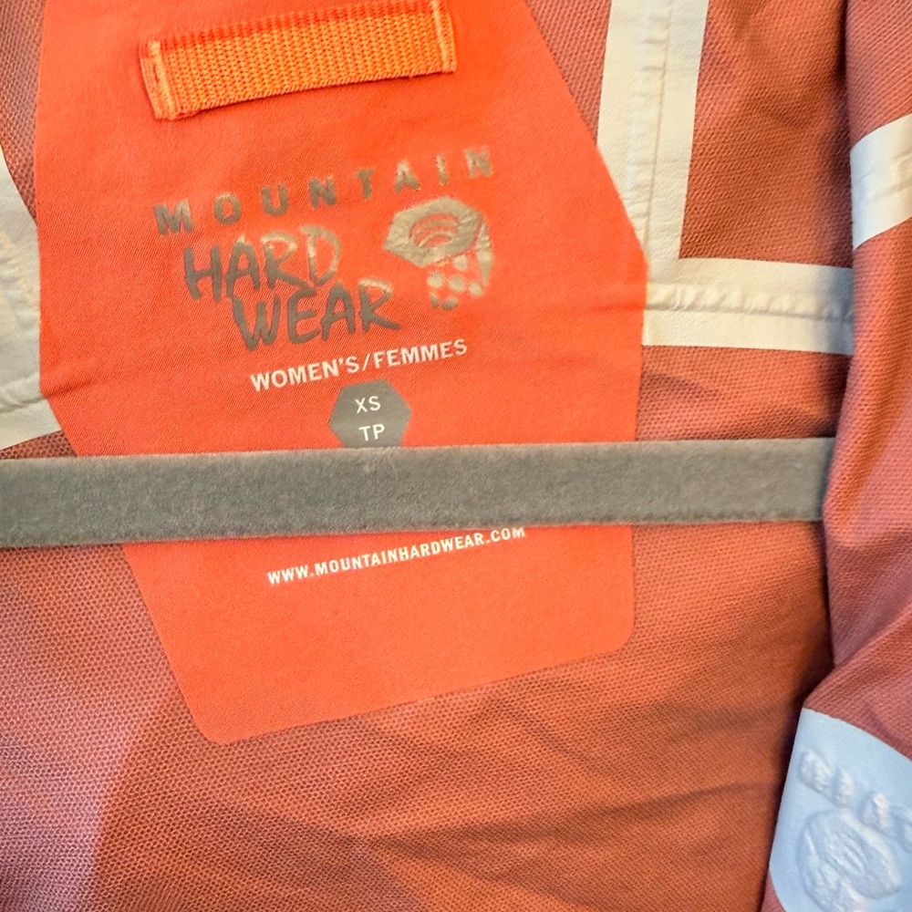 Mountain Hardwear Women's Rain Jacket - image 2
